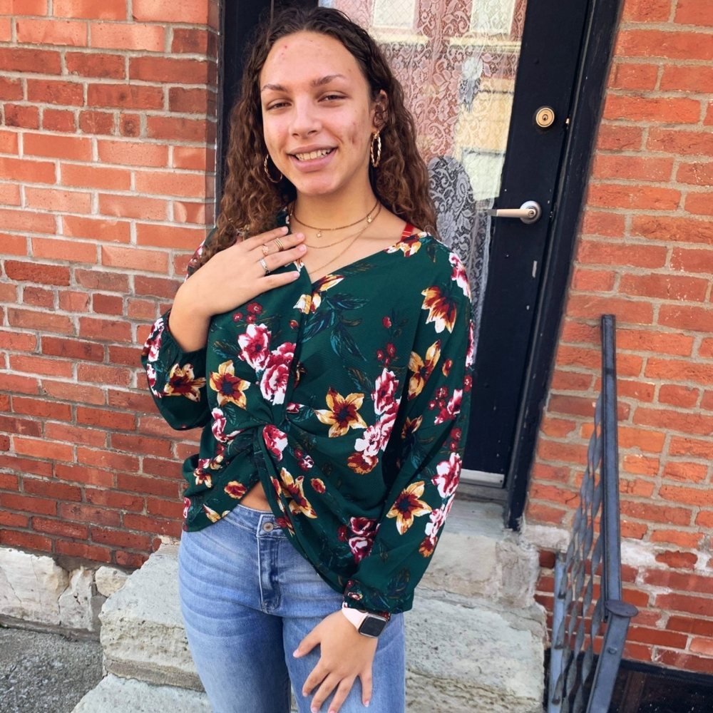 NWT Hunter Green Floral Twist Front Blouse